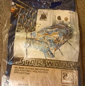 Vintage 1977 Star Wars Twin Size Bedspread